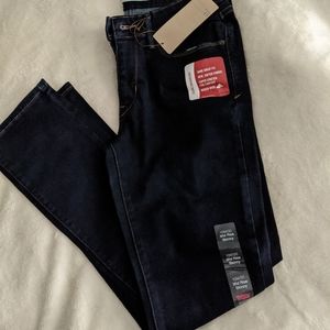 Women's levi mid rise skinny jeans size 10…
